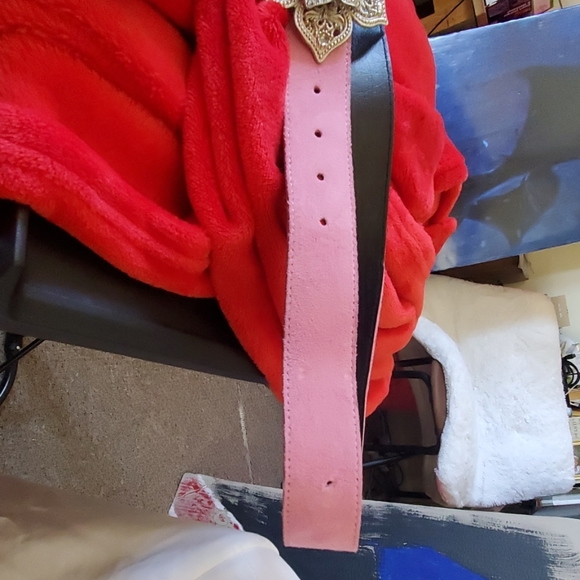 COPY - Pink  Suede top Gently used Belt plus size - Picture 2 of 8